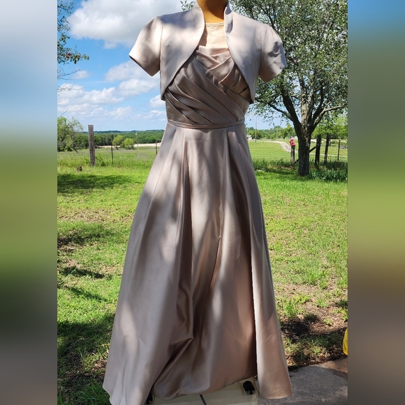 David's Bridal Cream Prom Dress with Bolero - Picture 2 of 13